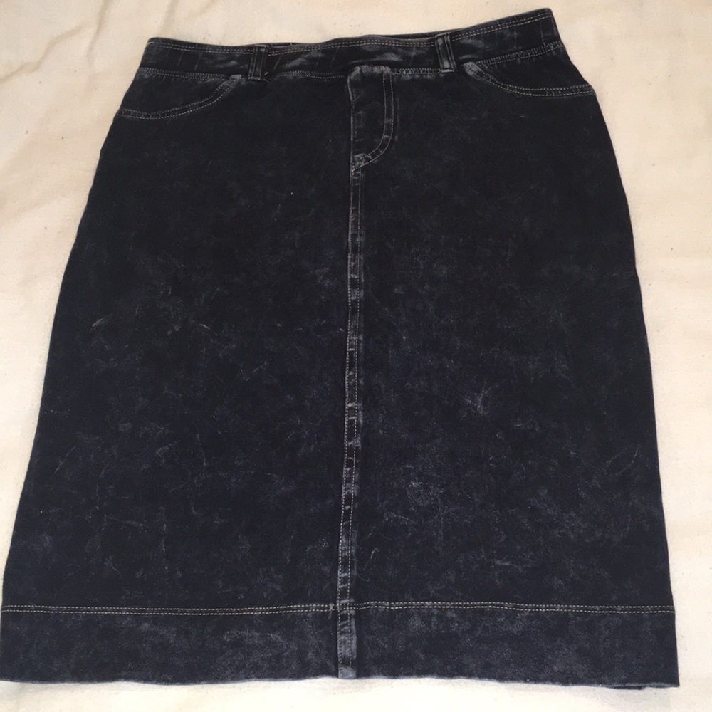 Hardtail skirt